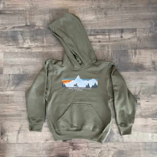 Olive green ride the beartooths sweatshirt - green - wyoming